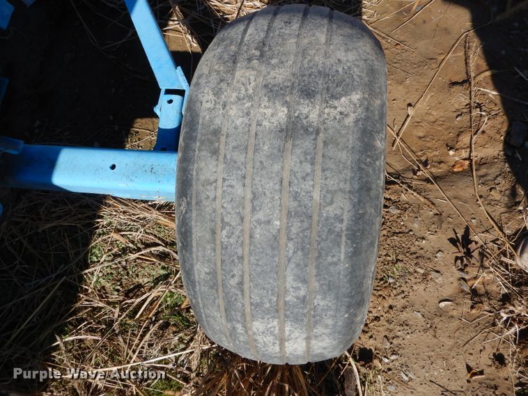 image for item DH6769 Anhydrous ammonia tank