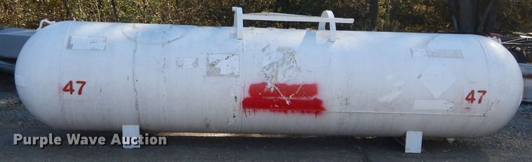 image for item DH6773 Anhydrous ammonia tank