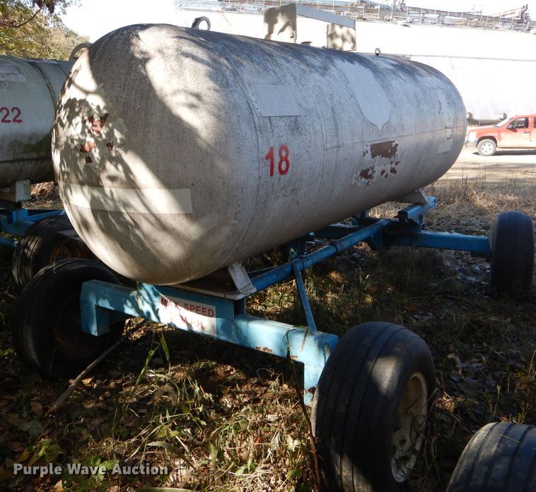 image for item DH6782 Anhydrous ammonia tank