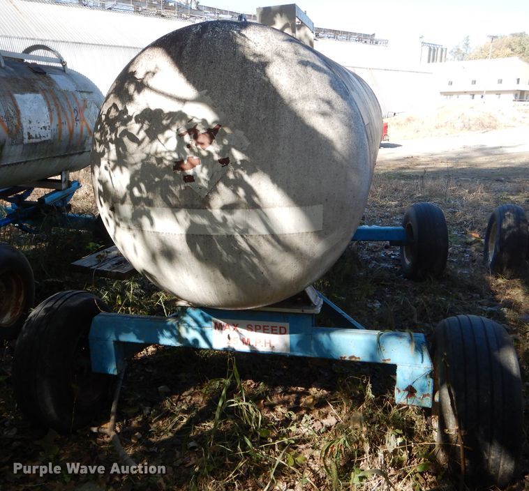 image for item DH6782 Anhydrous ammonia tank