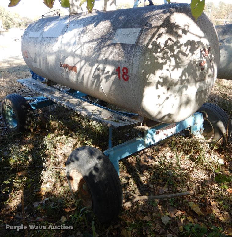 image for item DH6782 Anhydrous ammonia tank
