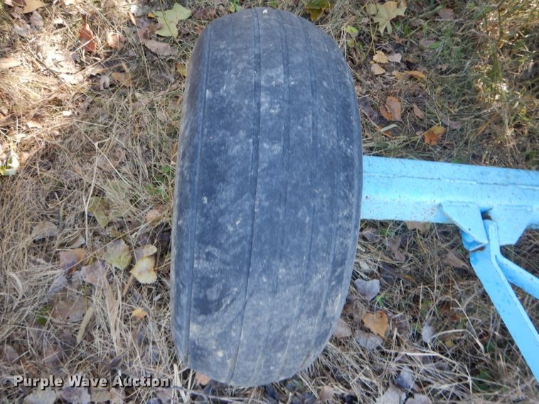 image for item DH6782 Anhydrous ammonia tank