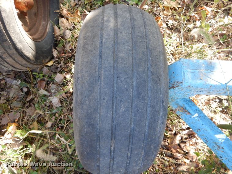 image for item DH6782 Anhydrous ammonia tank