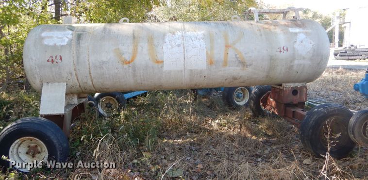 image for item DH6783 Anhydrous ammonia tank