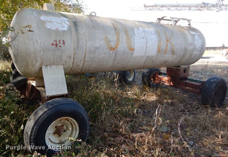 image for item DH6783 Anhydrous ammonia tank