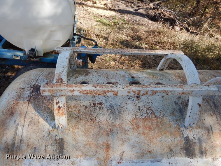 image for item DH6783 Anhydrous ammonia tank