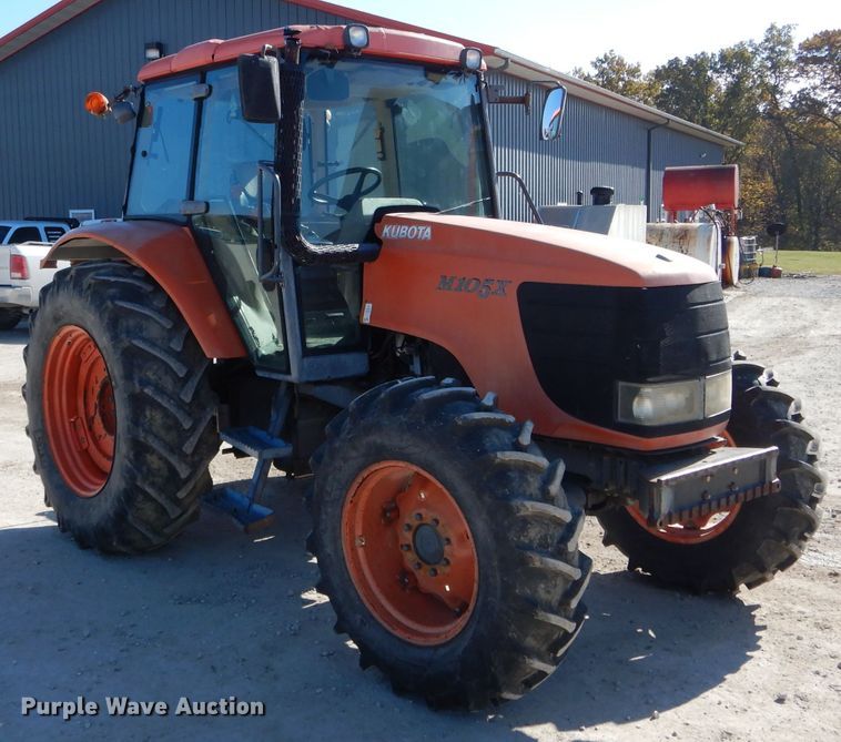 image for item DH6794 Kubota M105X MFWD tractor