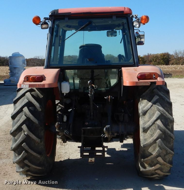image for item DH6794 Kubota M105X MFWD tractor