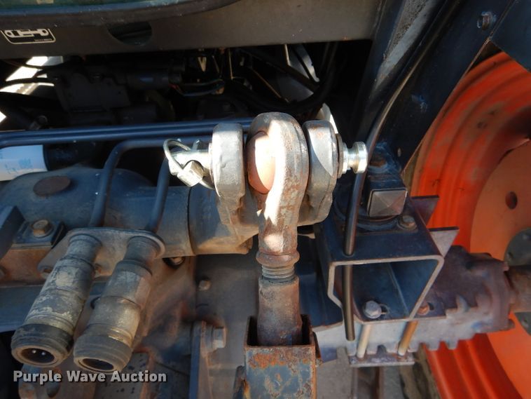 image for item DH6794 Kubota M105X MFWD tractor