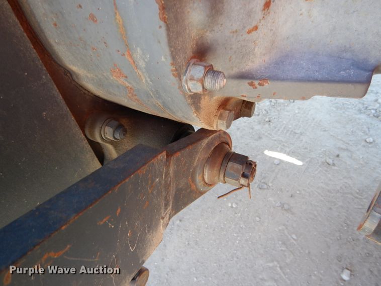 image for item DH6794 Kubota M105X MFWD tractor