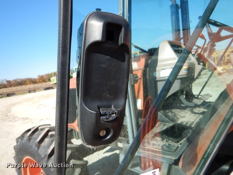 image for item DH6794 Kubota M105X MFWD tractor