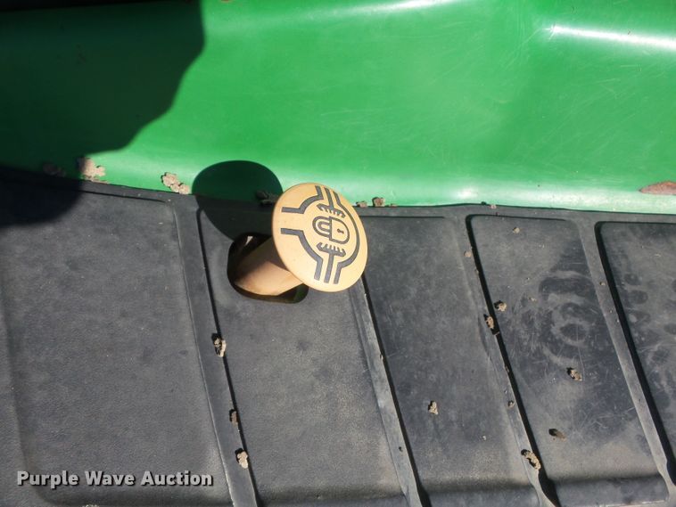 image for item DH7788 2003 John Deere GX345 lawn mower