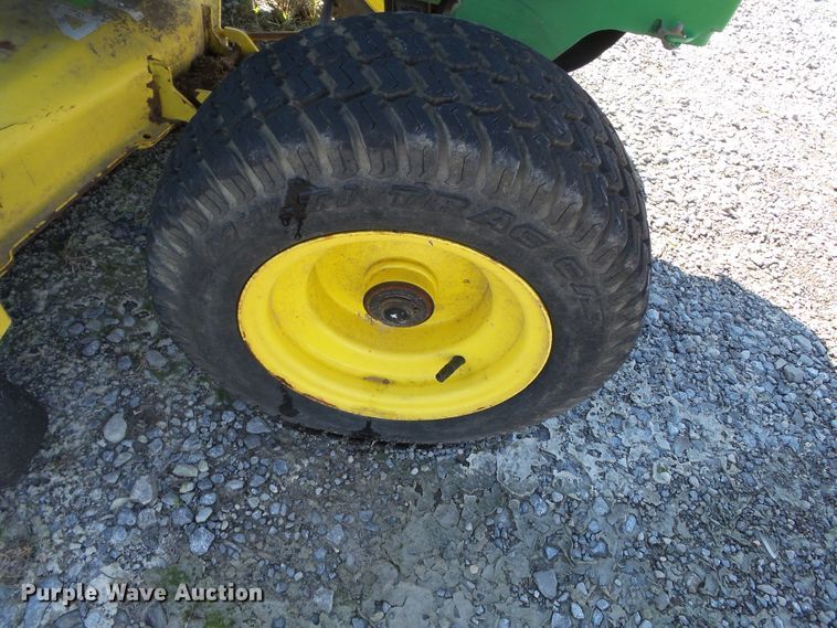 image for item DH7788 2003 John Deere GX345 lawn mower