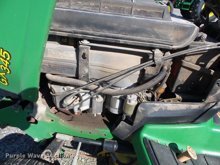 image for item DH7788 2003 John Deere GX345 lawn mower