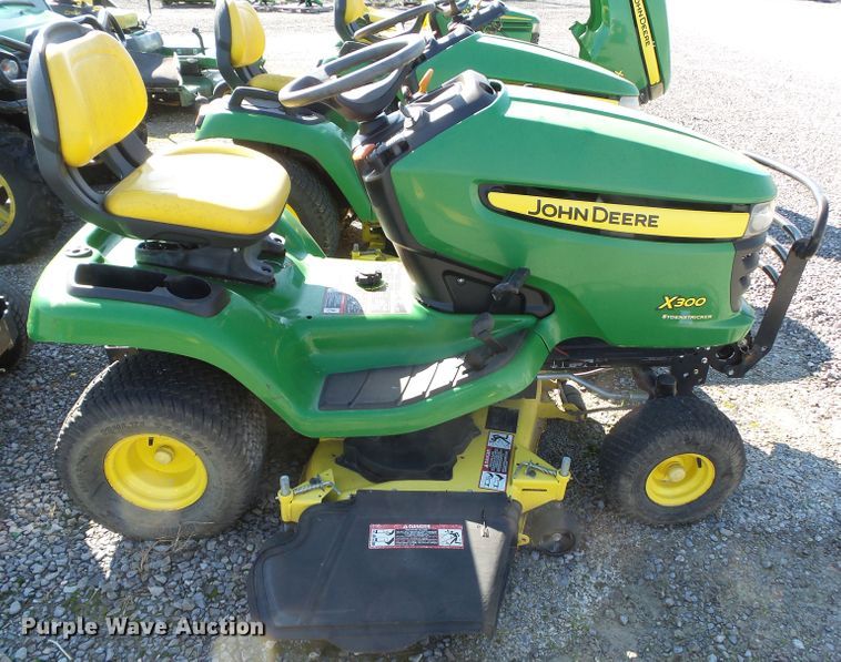 image for item DH7789 2003 John Deere X300 lawn mower