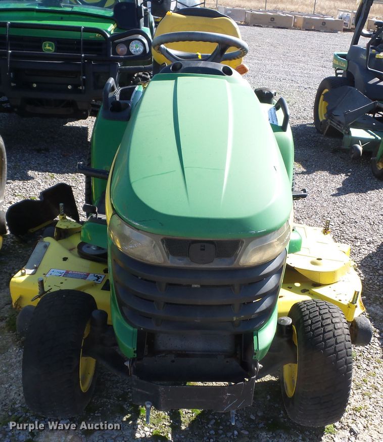 image for item DH7790 2007 John Deere X500 lawn mower