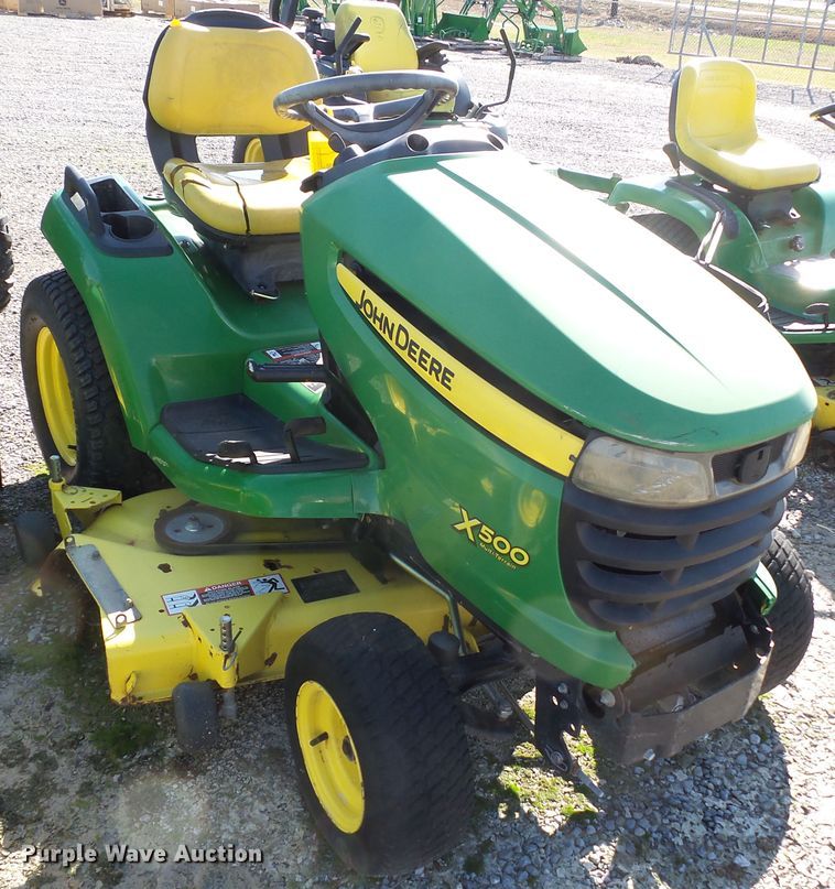 image for item DH7790 2007 John Deere X500 lawn mower
