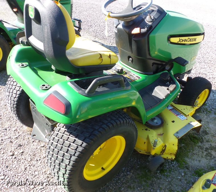 image for item DH7790 2007 John Deere X500 lawn mower