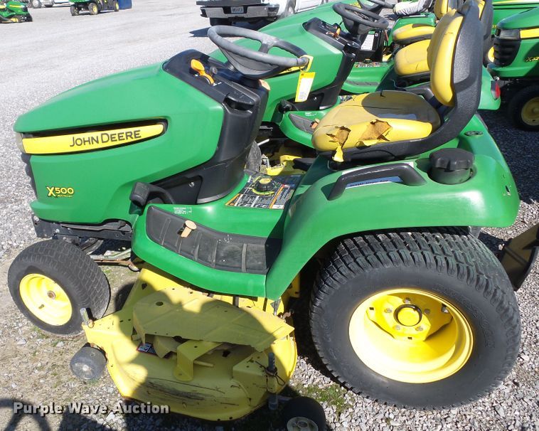 image for item DH7790 2007 John Deere X500 lawn mower