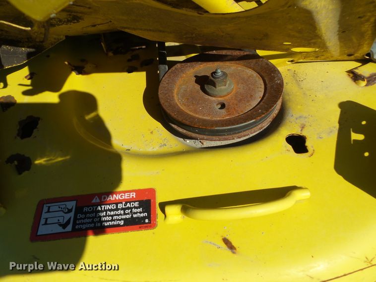 image for item DH7790 2007 John Deere X500 lawn mower