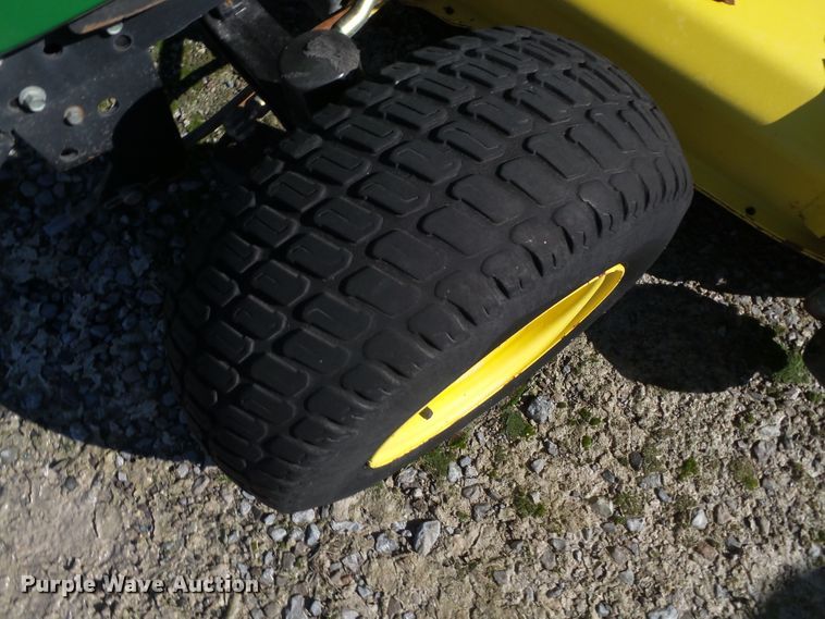 image for item DH7790 2007 John Deere X500 lawn mower