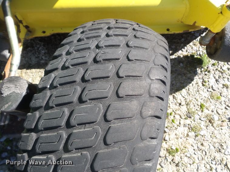 image for item DH7790 2007 John Deere X500 lawn mower