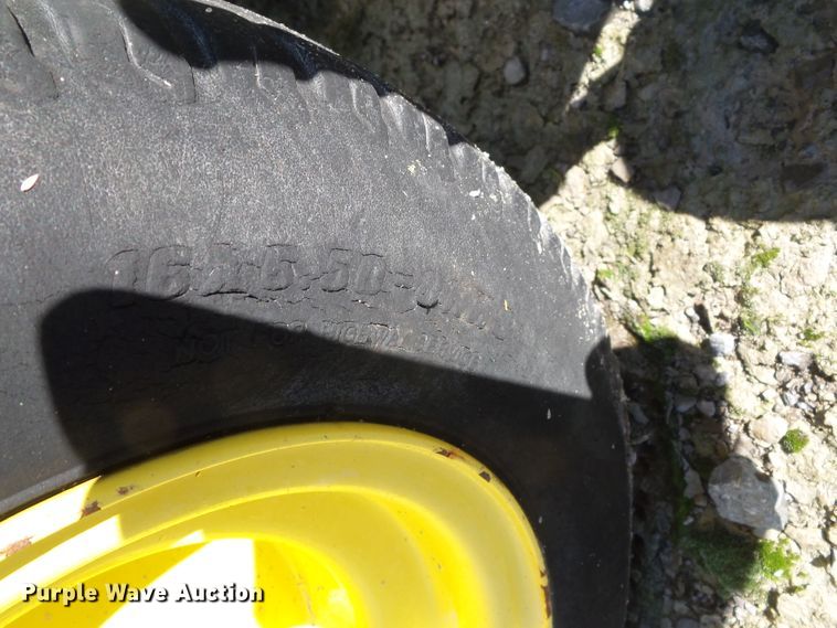 image for item DH7790 2007 John Deere X500 lawn mower