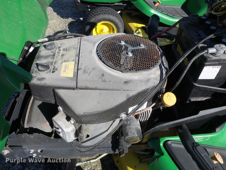 image for item DH7790 2007 John Deere X500 lawn mower