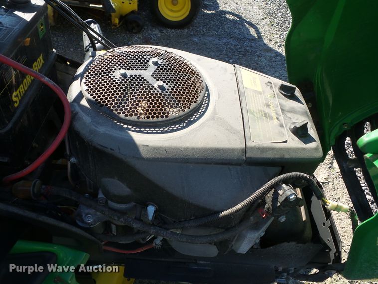 image for item DH7790 2007 John Deere X500 lawn mower