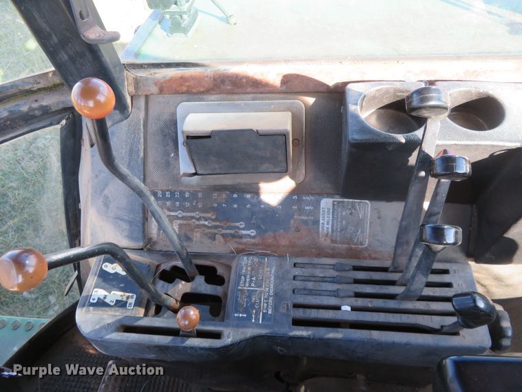 image for item EQ9383 1977 John Deere 4630 tractor