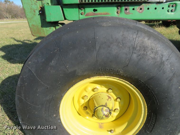 image for item EQ9383 1977 John Deere 4630 tractor