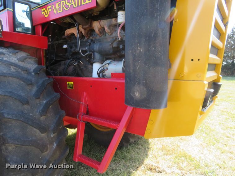image for item EQ9384 1980 Versatile 895 4WD tractor