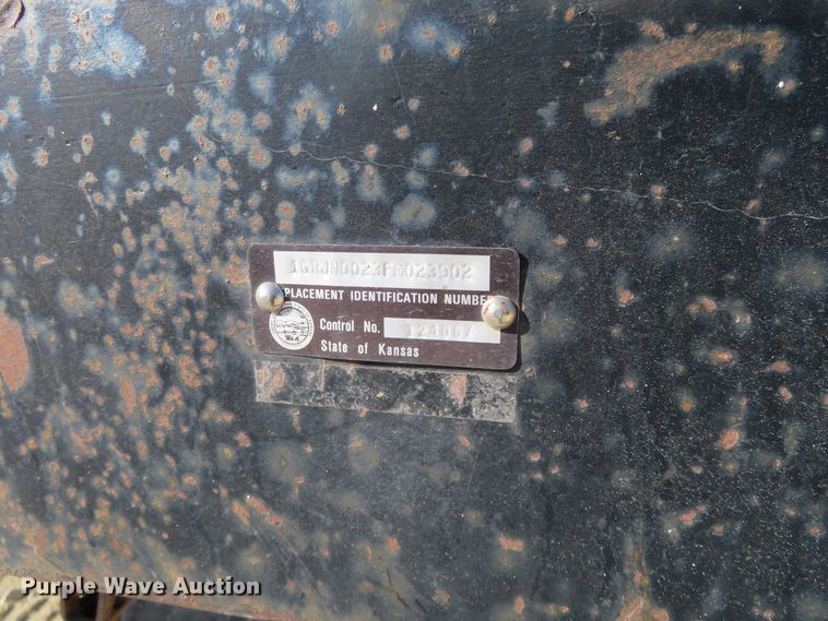 image for item EQ9385 1984 Great Dane drop deck trailer