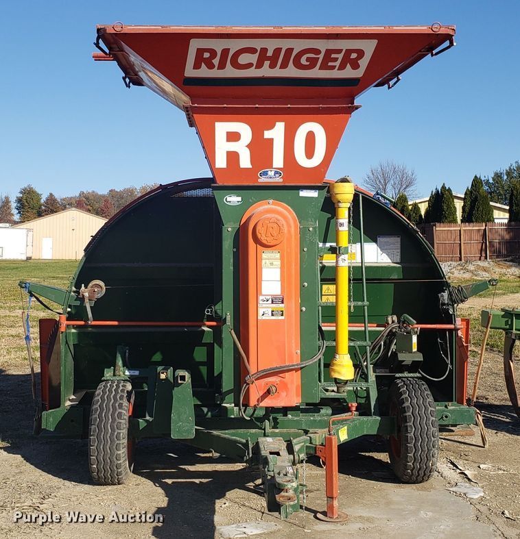 image for item ET9963 Richiger R10 grain bagger