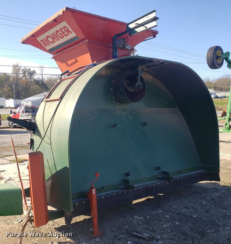 image for item ET9963 Richiger R10 grain bagger