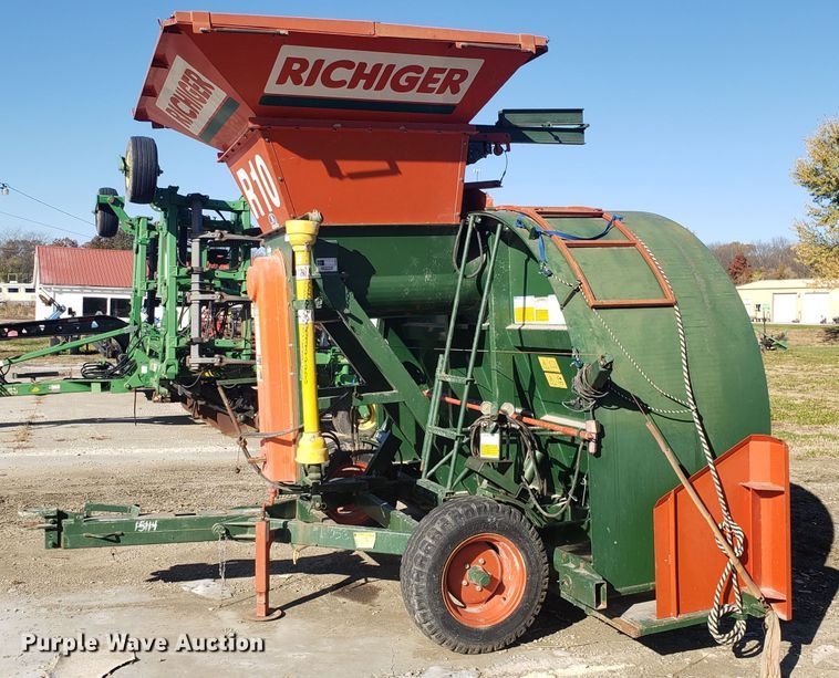 image for item ET9963 Richiger R10 grain bagger