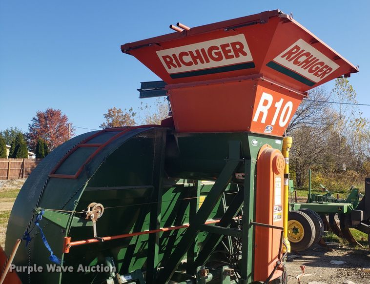 image for item ET9963 Richiger R10 grain bagger