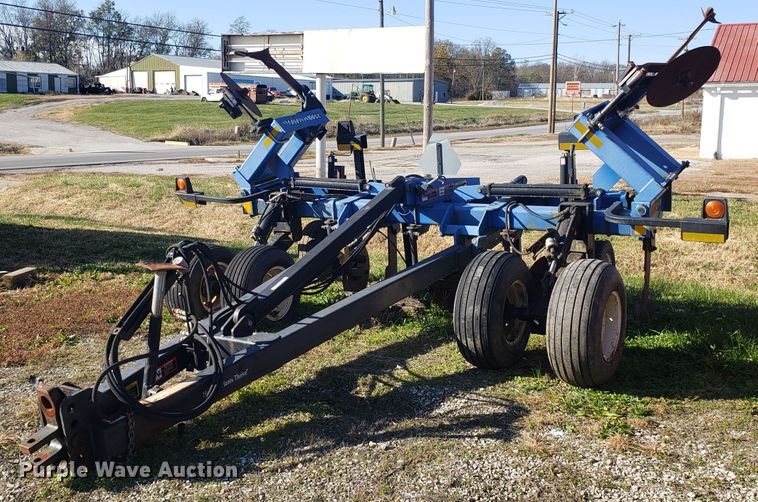 image for item ET9964 Case IH DMI 2500 ripper