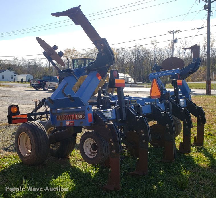 image for item ET9964 Case IH DMI 2500 ripper