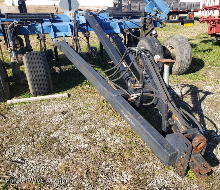 image for item ET9964 Case IH DMI 2500 ripper