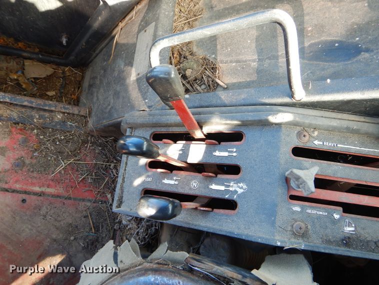 image for item FA9841 International 1586 tractor