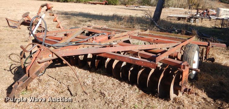 image for item FA9843 International disk