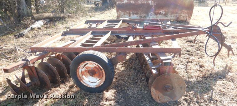 image for item FA9843 International disk