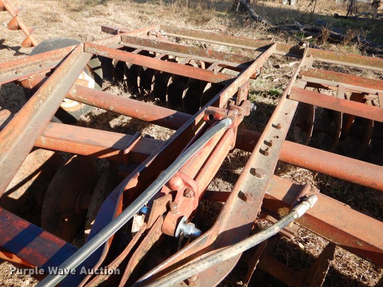 image for item FA9843 International disk