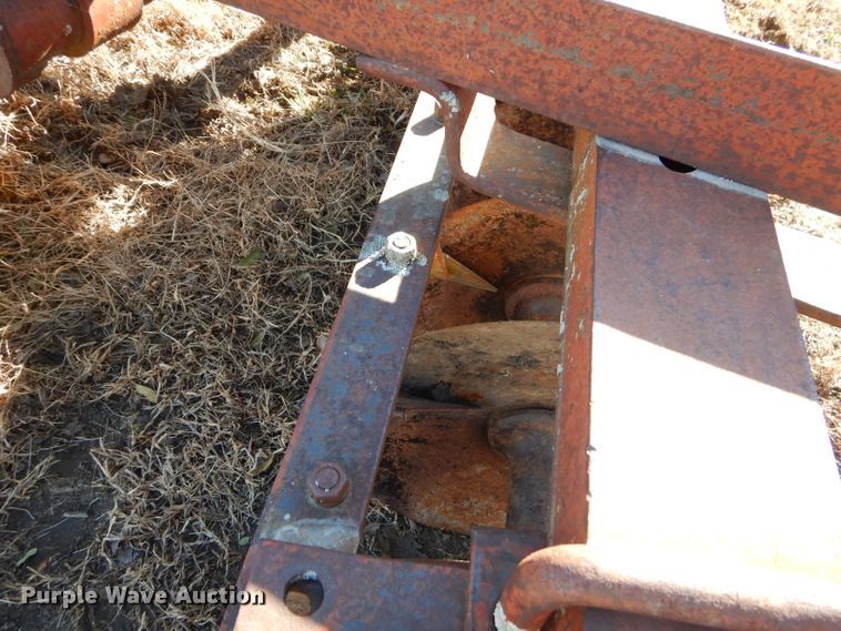 image for item FA9843 International disk