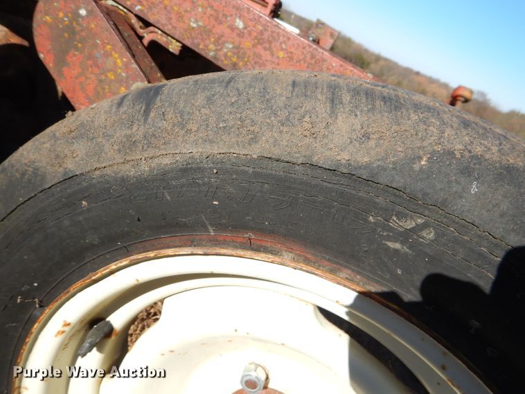 image for item FA9843 International disk