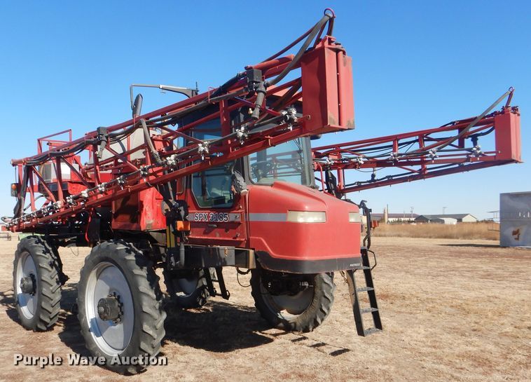 image for item FG9857 2003 Case IH Patriot SPX3185 sprayer