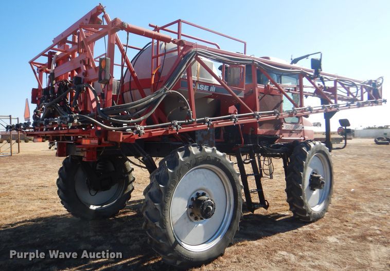 image for item FG9857 2003 Case IH Patriot SPX3185 sprayer