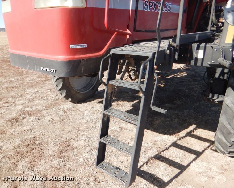 image for item FG9857 2003 Case IH Patriot SPX3185 sprayer