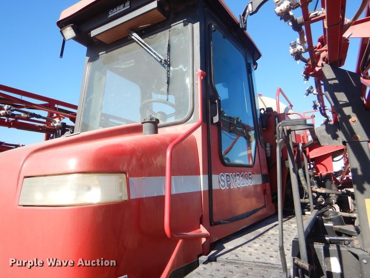 image for item FG9857 2003 Case IH Patriot SPX3185 sprayer